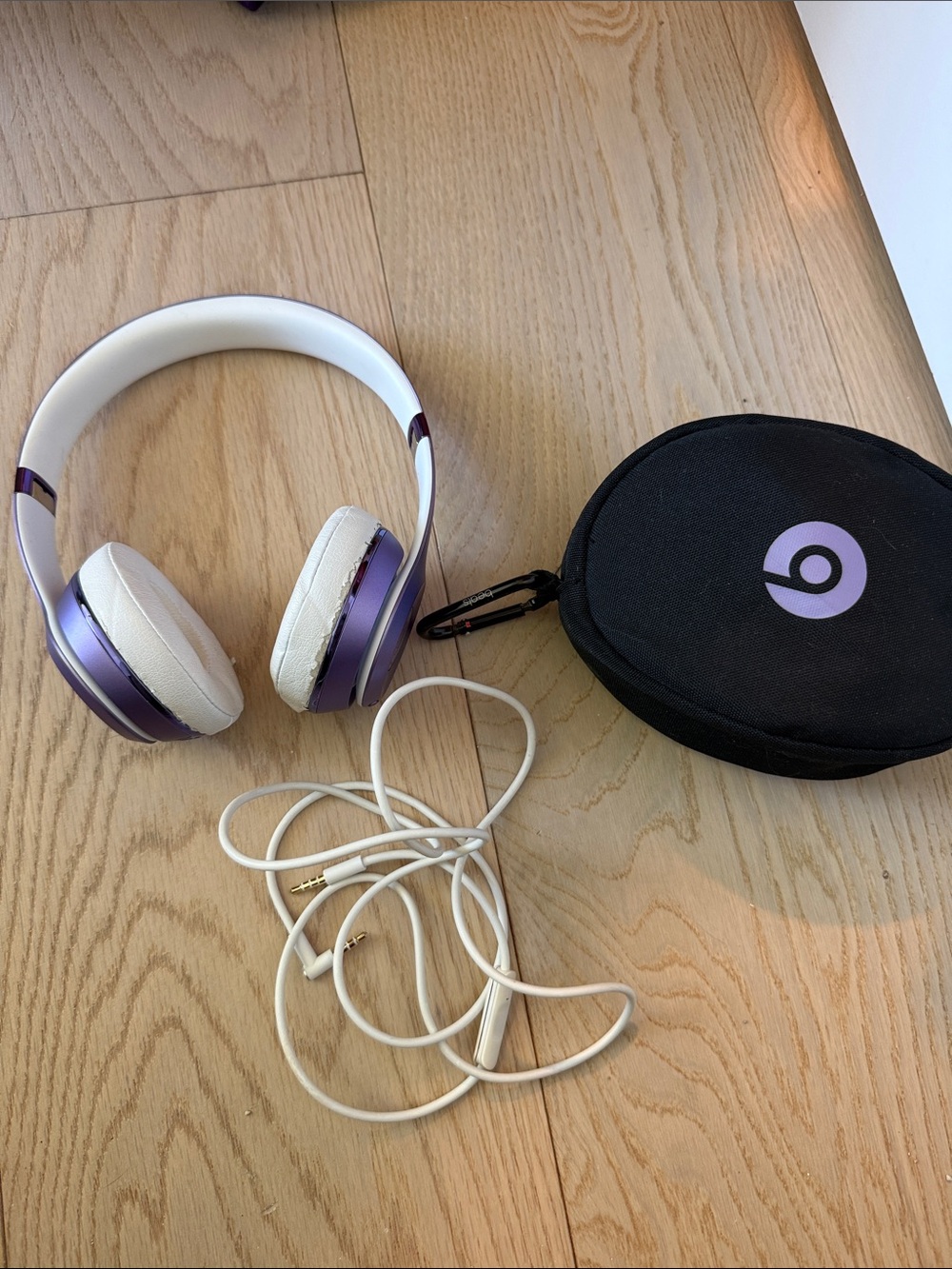 Beats by Dre On‑Ear Headphones — Lavender Purple & White